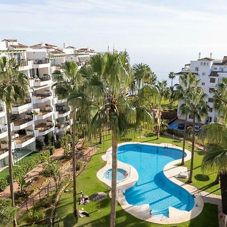 Frontline Beach Penthouse In Mi Capricho Sitio de Calahonda エクステリア 写真