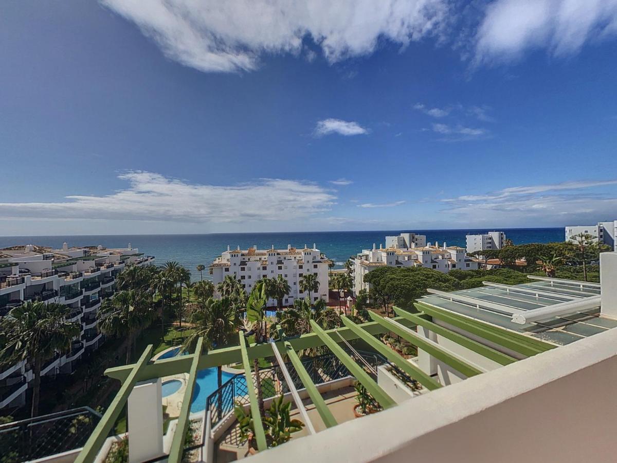 Frontline Beach Penthouse In Mi Capricho Sitio de Calahonda エクステリア 写真